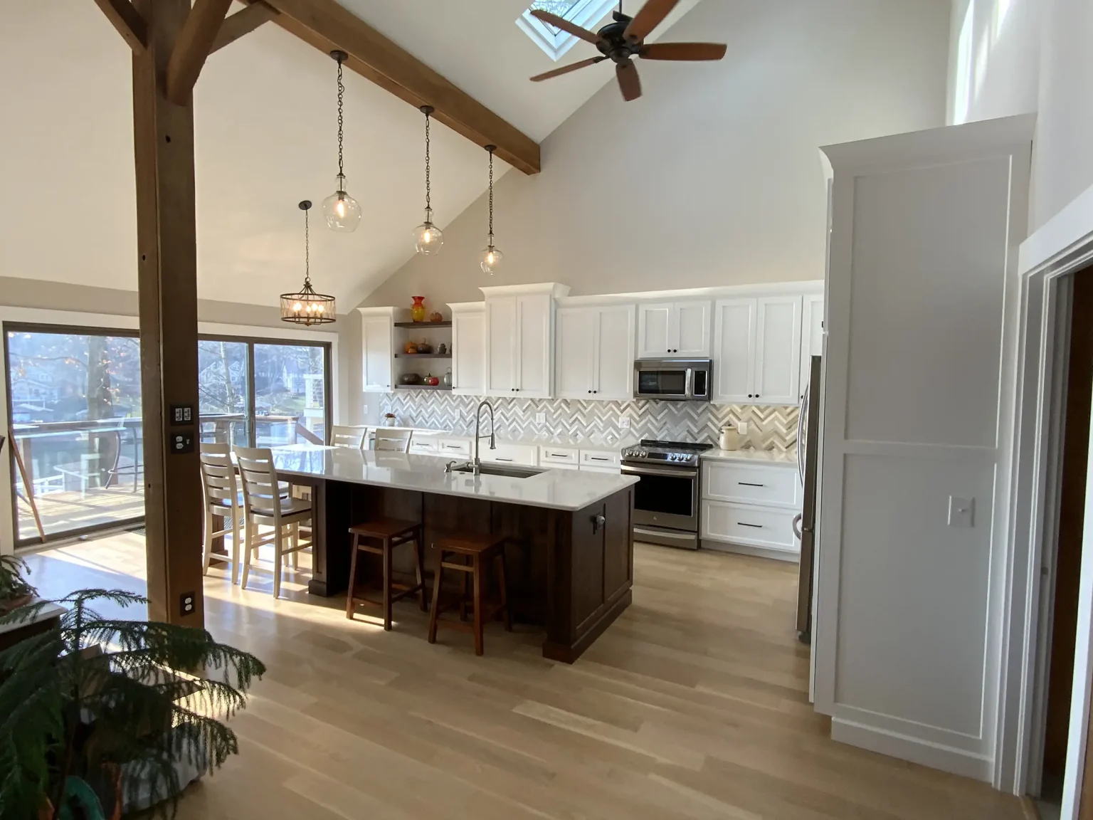 Spacious kitchen in Columbus Ohio