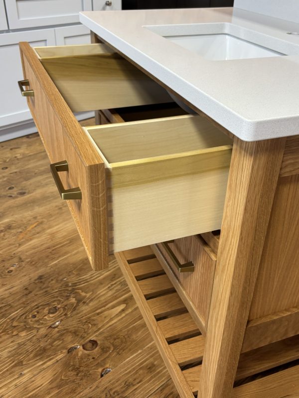 Studio vanity - Image 4